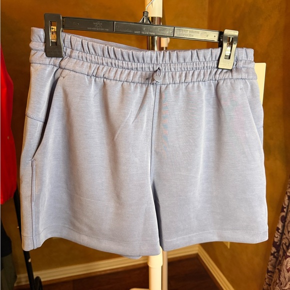 lululemon athletica Softstreme HR Shorts in Blue - Picture 1 of 3